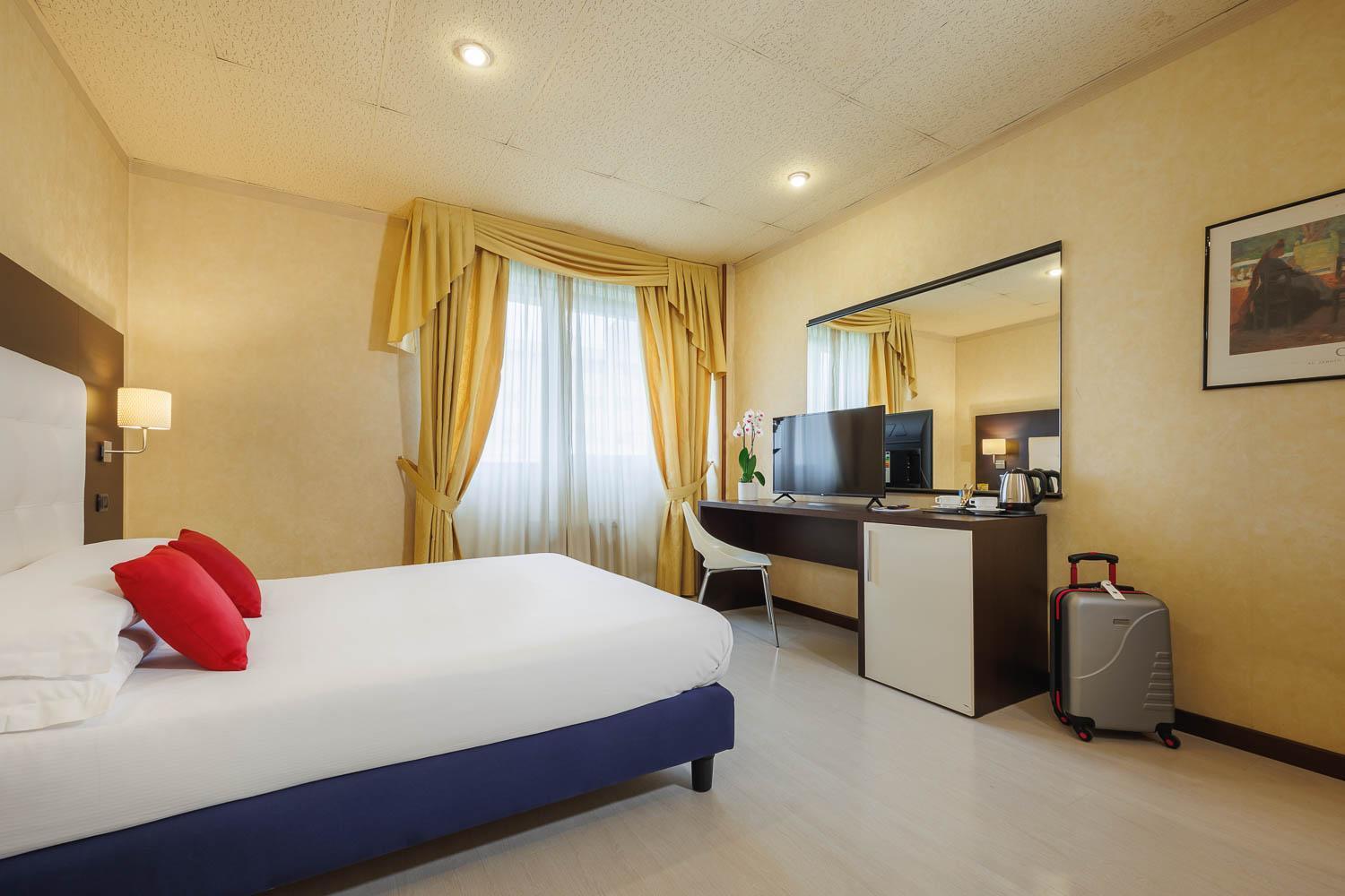 Superior Double or Twin Room,1554350005:JPEG