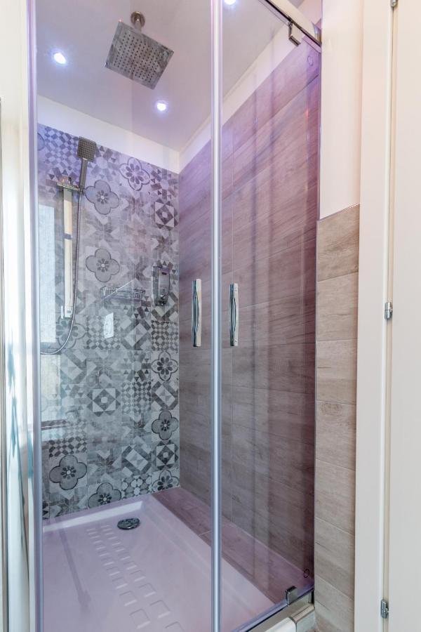 Private Spa Suite Sauna