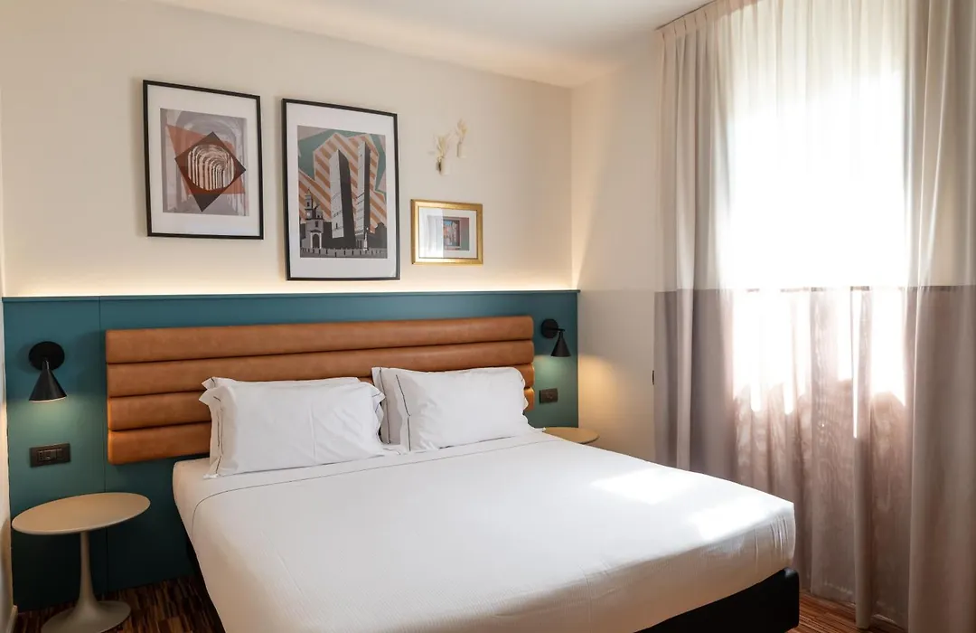 Bleis Hotel-1