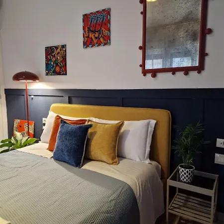 Central City Rooms-2